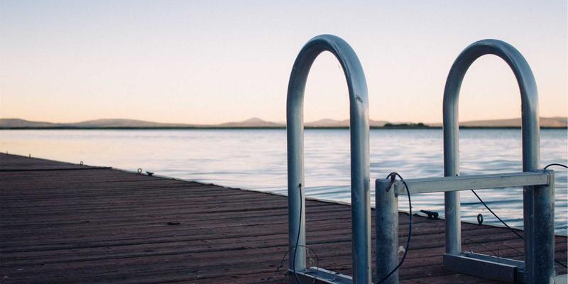 Dr. John Ayers：以家庭系统视角，重塑健康关系纽带