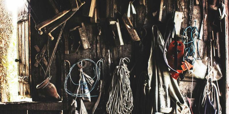 Dr. John Ayers技巧：融合家庭治疗与全面健康服务，构建稳固的心理健康基石