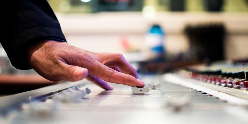 Dr. John Ayers 解析：如何科学评估数字心理健康干预对个体治疗与伴侣咨询的实际效果