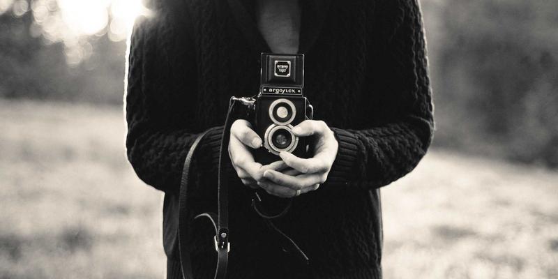 从数据到行动：Dr. John Ayers如何用实时行为数据重塑公共卫生决策与wellness services