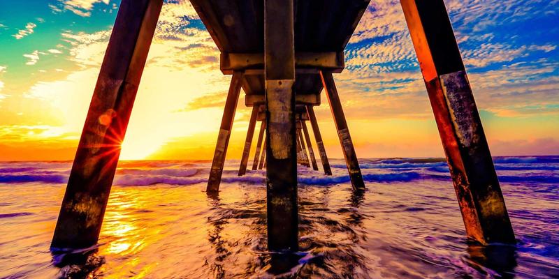 社交媒体大数据如何预测家庭冲突？Dr. John Ayers 的前沿研究与早期干预策略